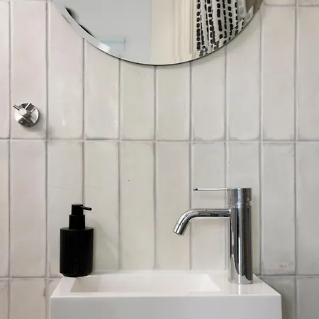 Amazing Two Bedroom לרנקה
