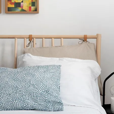 Amazing Two Bedroom * לרנקה
