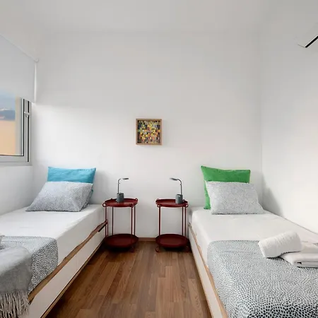 Amazing Two Bedroom Apartmán