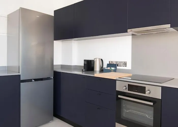 Amazing Two Bedroom * Larnaka