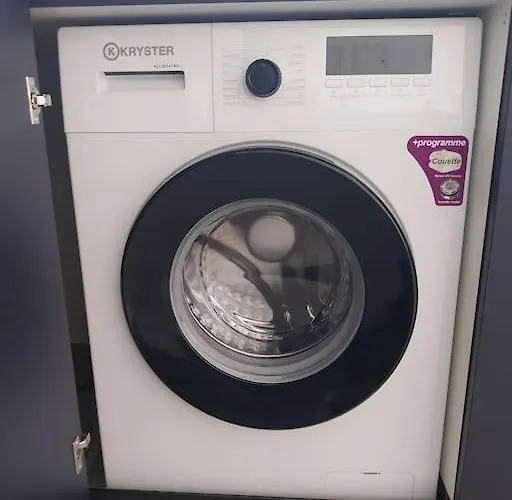 Amazing Two Bedroom *